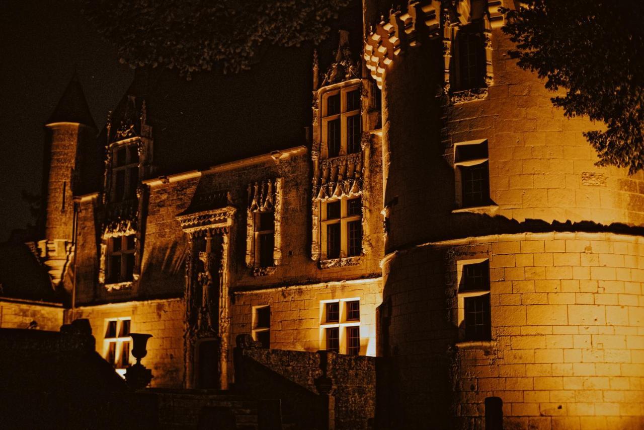Chateau De Bed & Breakfast Crazannes